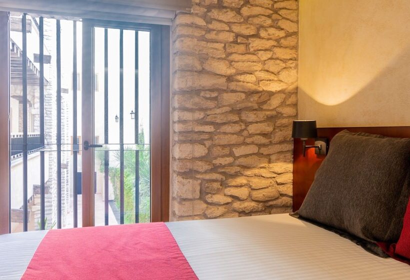 Номер Стандарт 2 Двуспальные Кровати, Madero