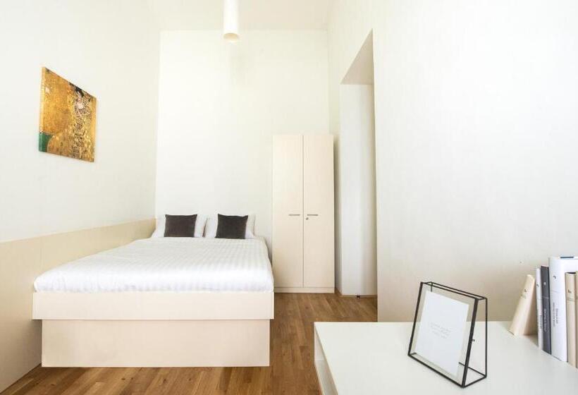 استودیوی استاندارد, Mynext  Johannesgasse Apartments