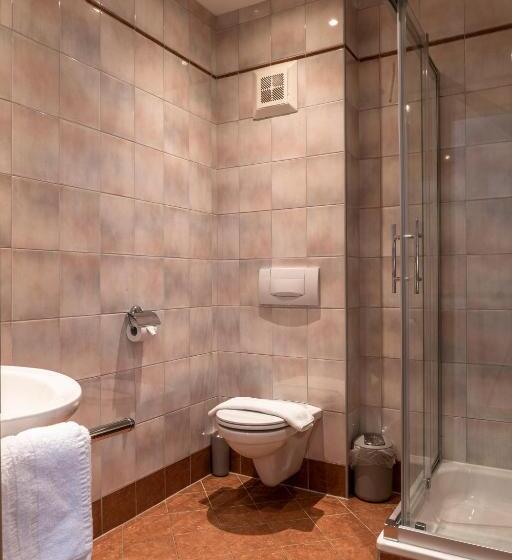 Номер Стандарт с Балконом, Sweet Cherry   Boutique & Guesthouse Tyrol