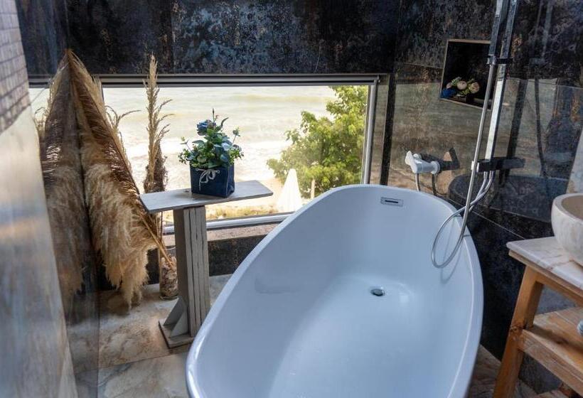 غرفة قياسية مطلّة علي البحر, Sea&sky Villa Costinesti