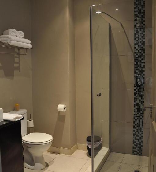 חדר סטנדרט עם מיטת קינג, The African Penguin Guesthouse