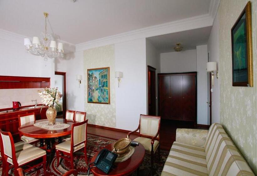 آپارتمان 1 خوابه, Apart Hotel Integra