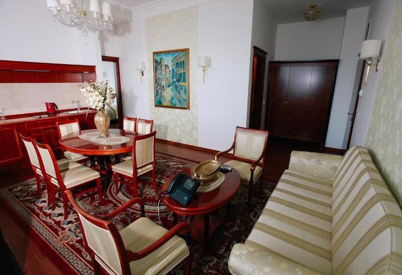 آپارتمان 1 خوابه, Apart Hotel Integra