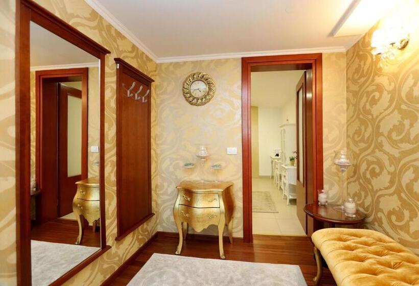 اتاق استاندارد چهار تخته, Apart Hotel Integra