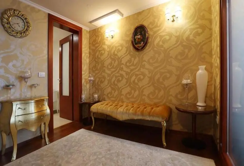 اتاق استاندارد چهار تخته, Apart Hotel Integra