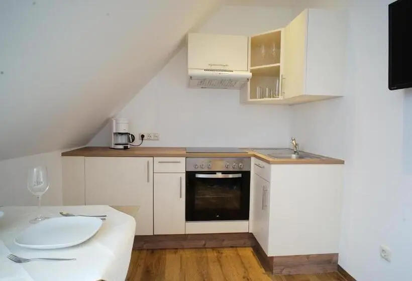デラックスルーム, Gästehaus Ferk Frühstückspension, Bed & Breakfast