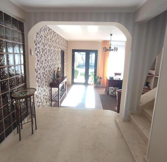 اتاق سوپریور, Casa Alina