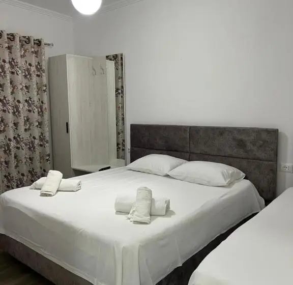 １ベッドルームアパートメント, Red Rose Guest House