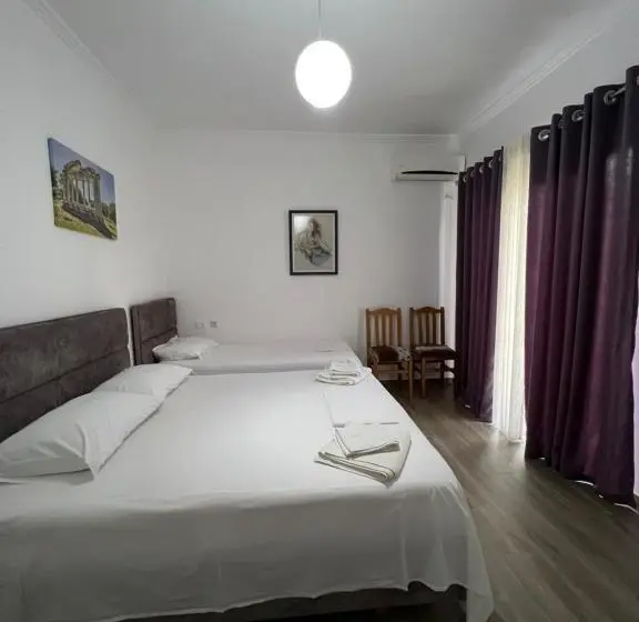 バルコニー付き１ベッドルームアパートメント, Red Rose Guest House