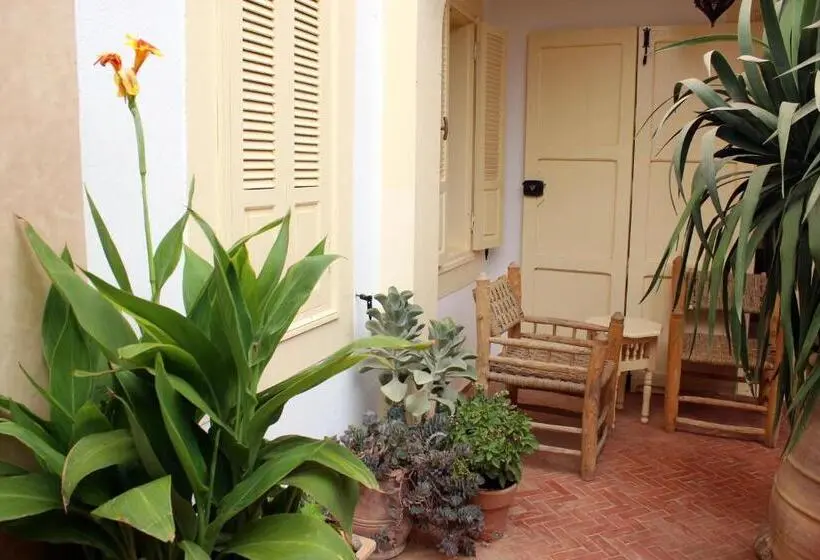 ３ベッドルームハウス, Tifawin Home And Garden