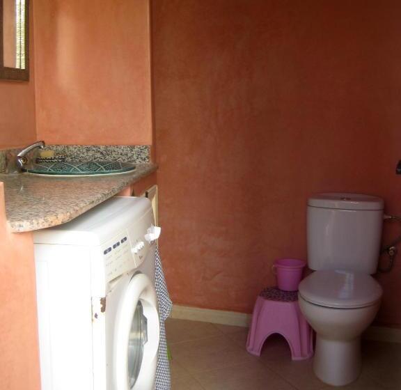 Дом 3 Спальни, Tifawin Home And Garden