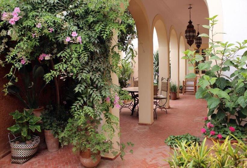 Номер Стандарт Трехместный, Tifawin Home And Garden