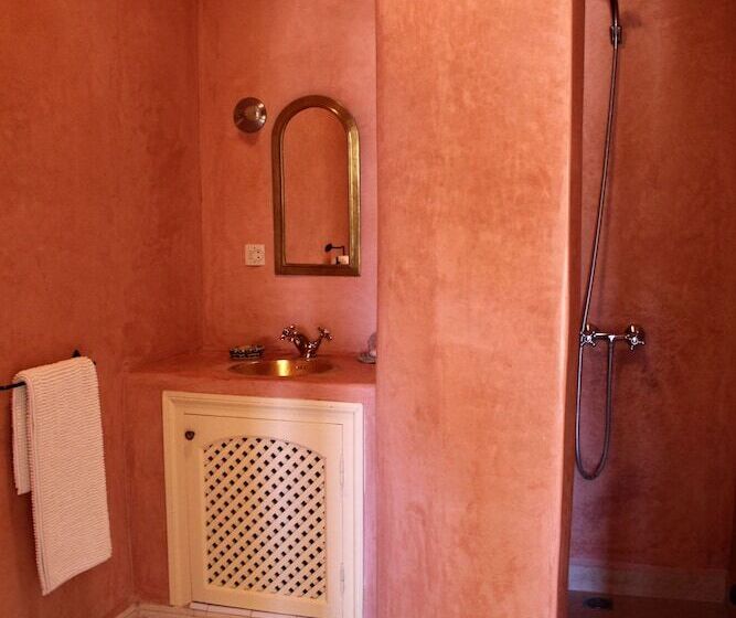 Номер Стандарт Трехместный, Tifawin Home And Garden