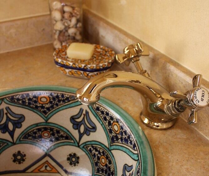 Номер Стандарт, Tifawin Home And Garden