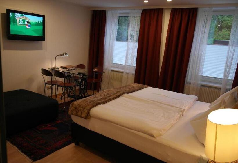 غرفة قياسية, Pension Leichtfried