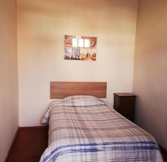 Номер Стандарт Индивидуальный Совместная Ванная, Gran