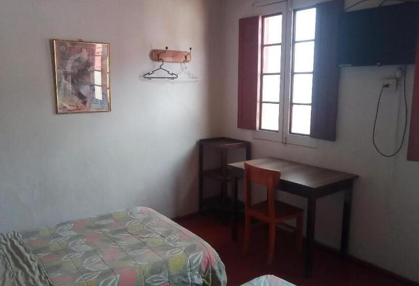 Номер Стандарт Индивидуальный Совместная Ванная, Gran