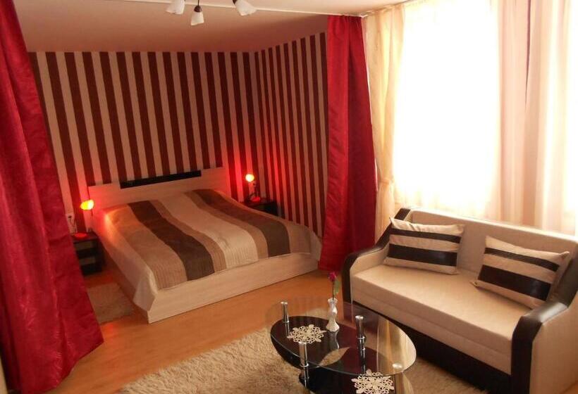 סטודיו דלוקס, Guest House Tsenovi