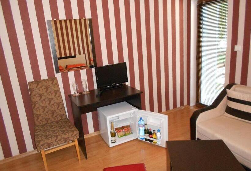 חדר סטודיו סטנדרד, Guest House Tsenovi