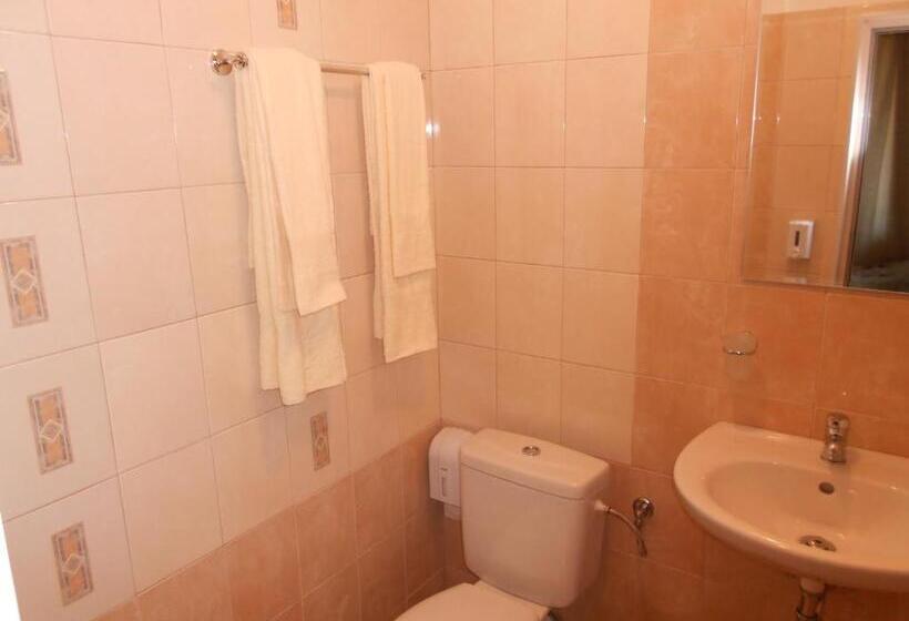 בית, חדר שינה 1, Guest House Tsenovi