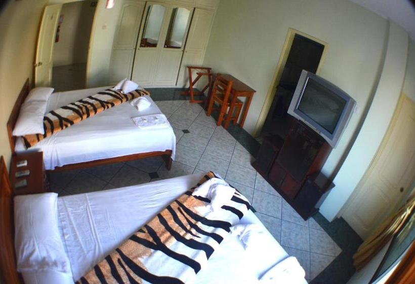 חדר סטנדרט, Hostal Andry