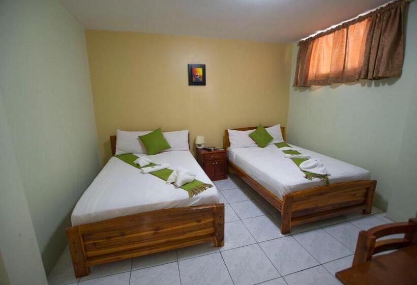 Quarto Estandar, Hostal Andry