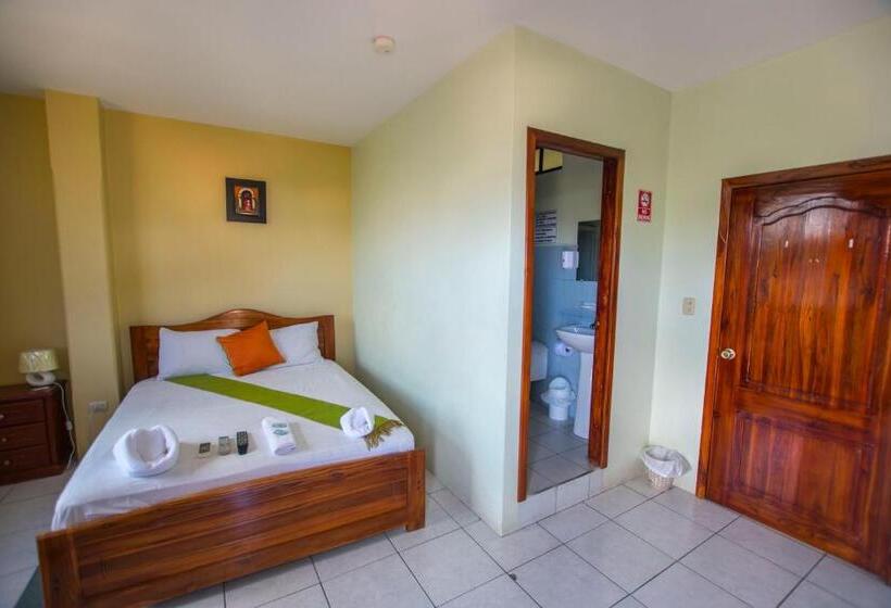Номер Deluxe Вид на Море с Балконом, Hostal Andry
