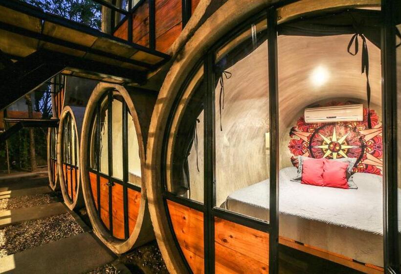 Номер Deluxe, Pipe House Playa Grande