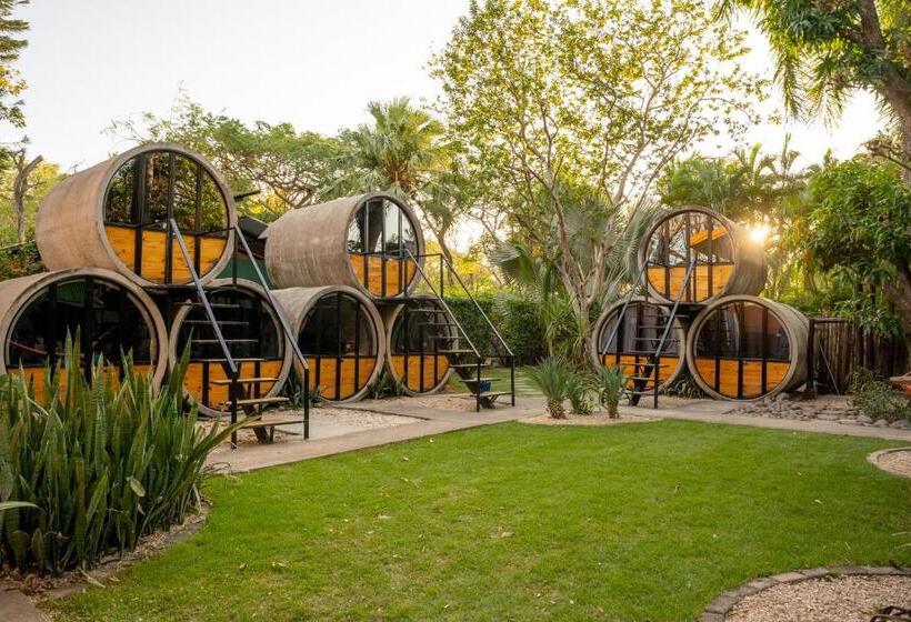 Номер Deluxe, Pipe House Playa Grande