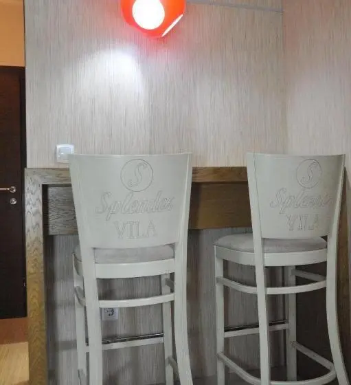 استودیوی استاندارد, Apartments Villa Splendor