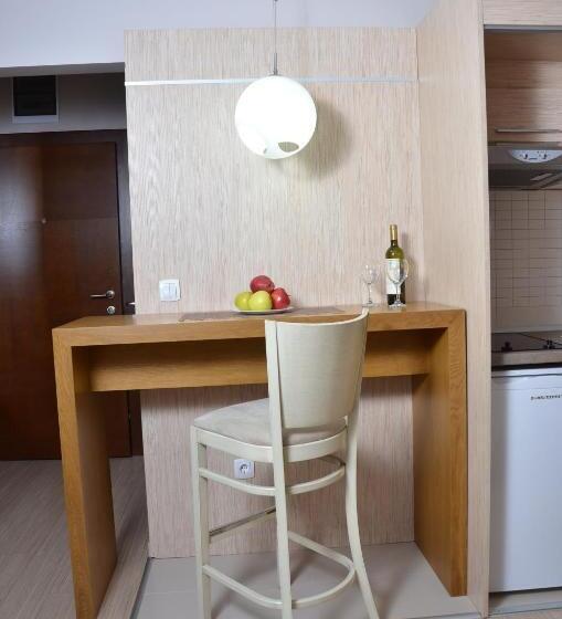 استودیوی استاندارد, Apartments Villa Splendor