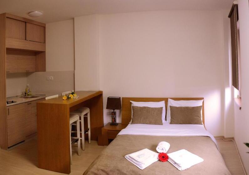 استودیوی استاندارد, Apartments Villa Splendor