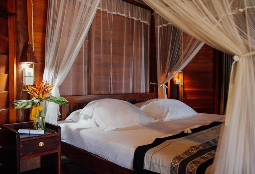 Standard Bungalow, Galawatta Beach Resort