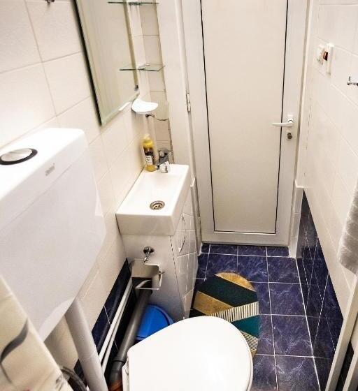 4인용 스탠다드 룸, Residence Art Guest House