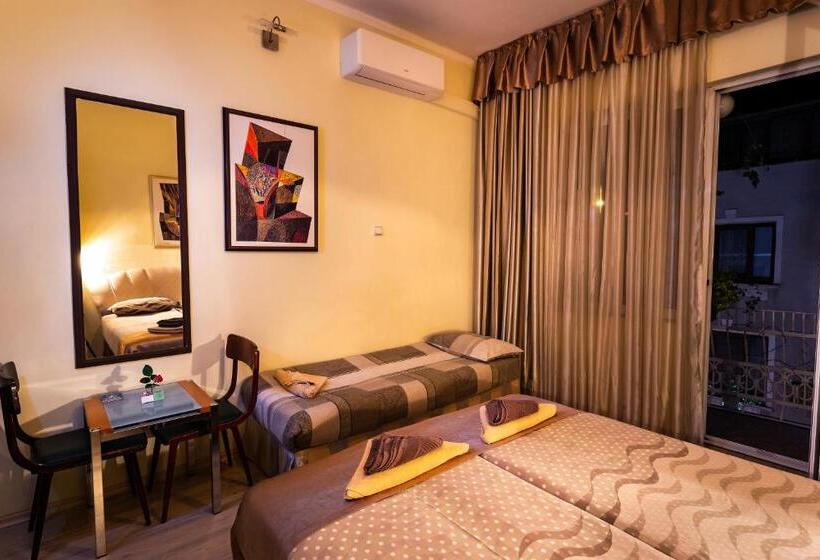 패밀리 룸, Residence Art Guest House