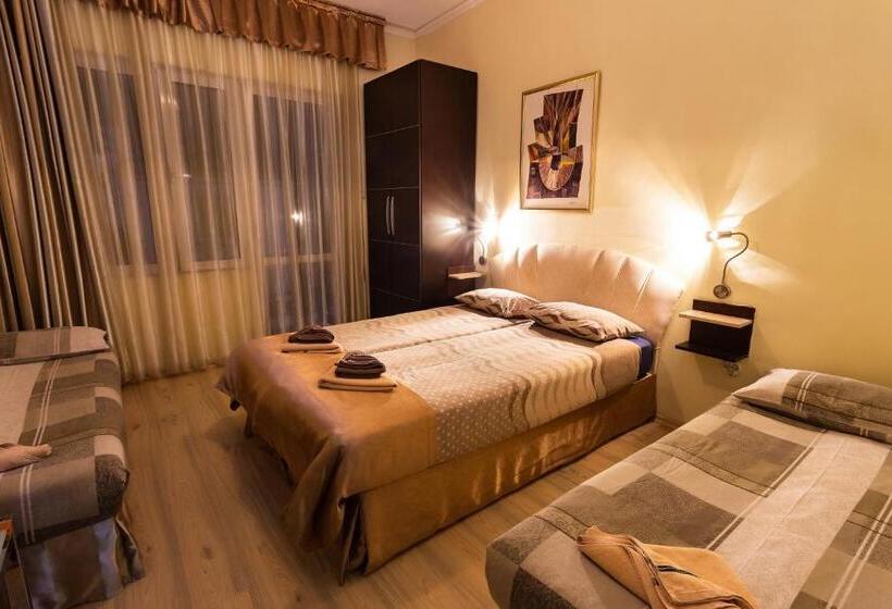 패밀리 룸, Residence Art Guest House