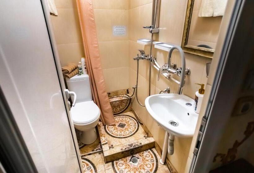 이코노미 룸, Residence Art Guest House