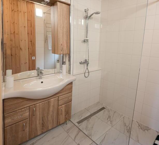 샬레, Volcz Családi Birtok