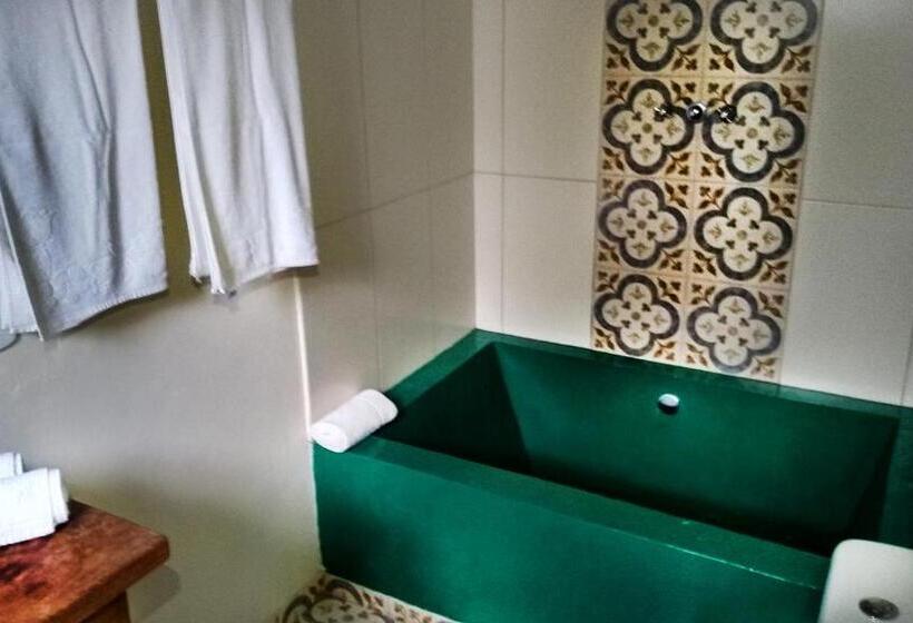 בקתת חדר, Sitio Flor Das Aguas