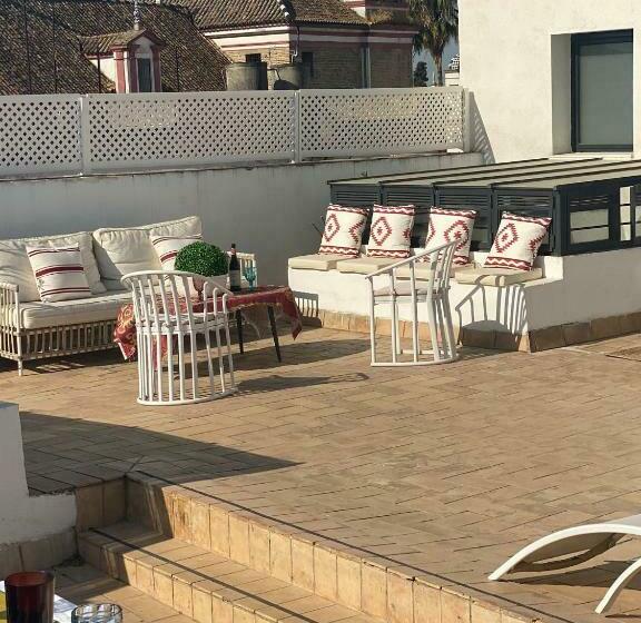 اتاق استاندارد با تراس, Nüa Cicerone