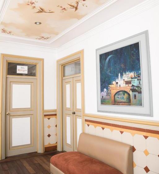 غرفة قياسية, La Orquidea