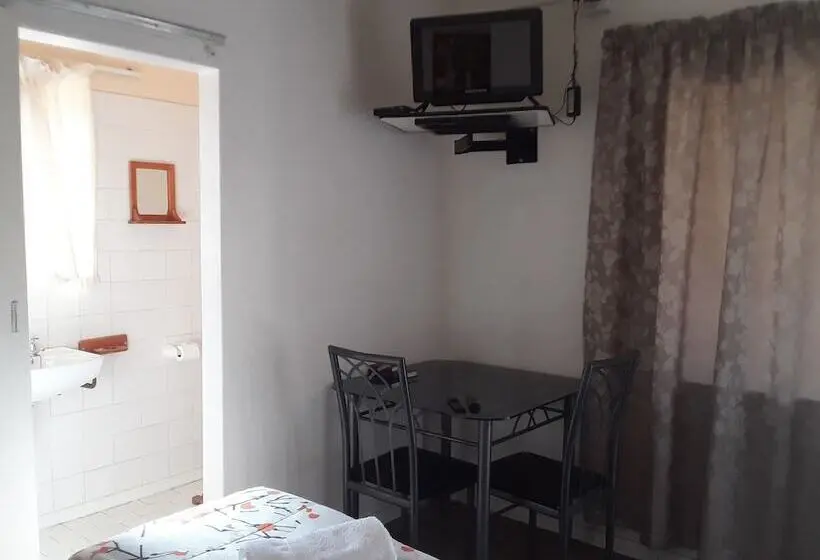 スタンダードルーム, Boer And Brit Self Catering Guest House