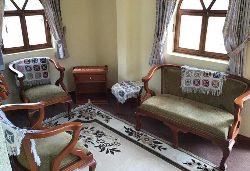 スーペリアの４人部屋, Hostal Curiñan