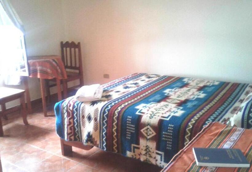 Quarto Superior, Hostal Curiñan