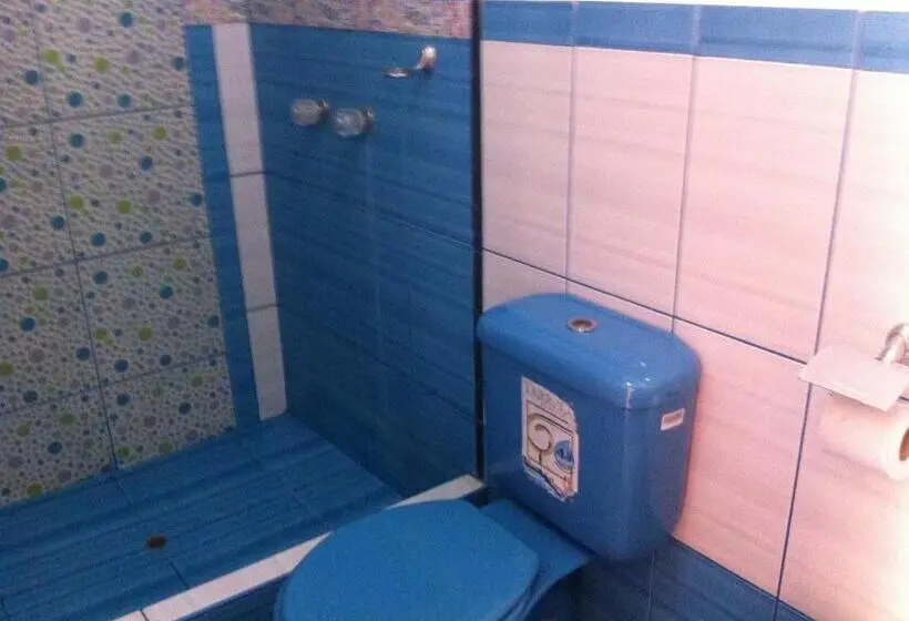 اتاق استاندارد یک نفره, Hostal Luren