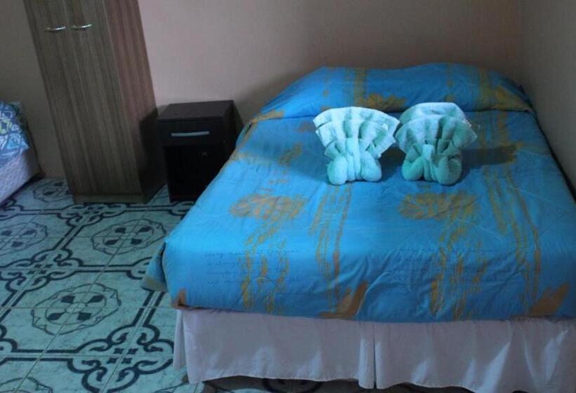 Quarto standard, Hostal Tuyasto