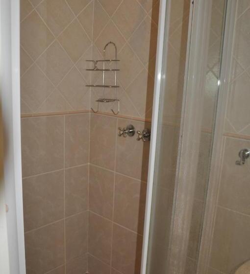 キングサイズベッドのスイートルーム, King Palm Self Catering Suite