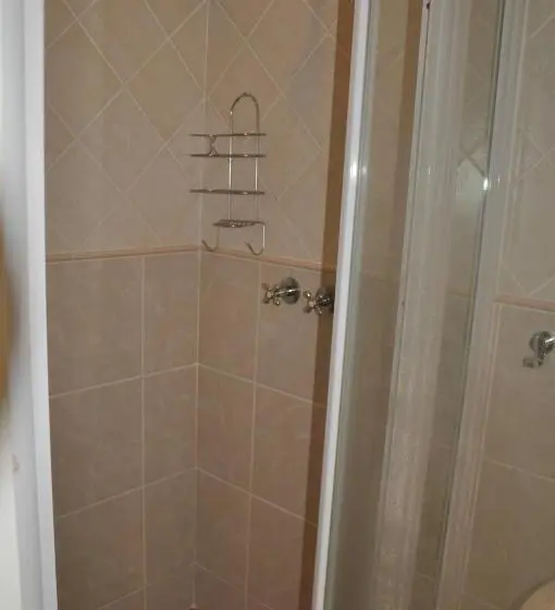 سوئیت با تخت بزرگ, King Palm Self Catering Suite