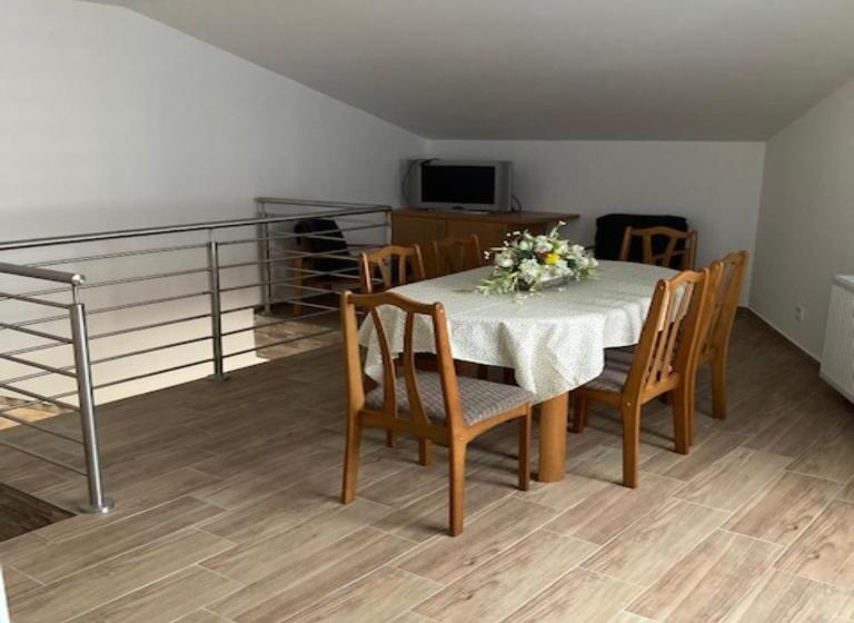 豪华房间, Pegazus Vendégház