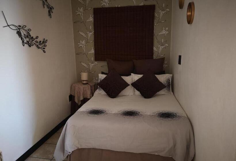 ファミリールーム, The Guesthouse